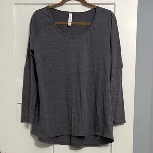LuLaRoe gray long sleeve T-shirt